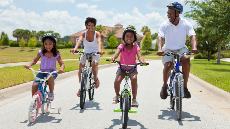 NutriSavvy_Our_Body_Family_Bicycles_Exercise_800x450